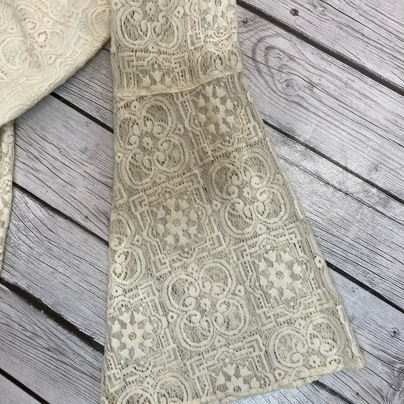 American Eagle Lace Boho Dress - Picture 8 of 8